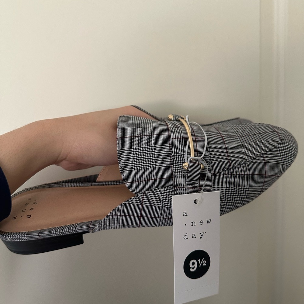 A New Day Women's Black and White Loafers